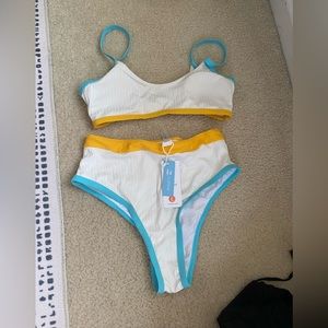 New with tags cupshe bikini